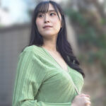 【騎乗位ぶるんぶるん爆柔乳】パイ活！！オイルぬるぬるJcup爆乳娘と温泉デート 雨宮ひびき - 1