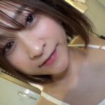 美女子弄び個撮ハメ撮り～オヤジに完全服従セックス！！ まりかさん 保育士 鮎川万里香 - 1