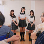 ボランティア部が老人ホームで奉仕活動!色ボケおじいちゃんの性欲を解消するため明るく楽しいソープ実地研修で泡献身!! - 11