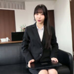 秘書・天美めあ 密着120分 ~タイトスカート越しの背徳~ - 1