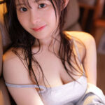 突然の豪雨で小動物みたいな女後輩宅へお泊まり 酔って距離感近くなり可愛すぎる顔と隙だらけの部屋着姿に彼女持ちの俺、我慢の限界… 山田鈴奈 - 1