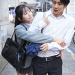 僕の家の中に潜む僕にベタ惚れ絶倫同級生、隙あらばこっそり現れ無理やり何度もハメてくる。 渚あいり - 1