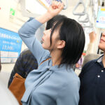 直穿きパンスト電車 パンツを抜き取られた恥ずかしさで抵抗できず何度もイカされた美脚女 - 16