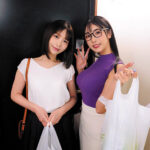 デカパイ＆スレンダーな女友達2人と絡みまくりのハーレムほろ酔いセックス 天馬ゆい・小野坂ゆいか - 1