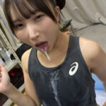 由良かな 神陸上ウェア スポーツ日焼けから筋肉美女アスリートの秘部を隠してきたウェアを巨乳や美乳パイパンや剛毛娘に着せジョリワキやハミ毛を堪能！！陸上ユニホーム女子の太腿やお尻や着衣放尿までも！！身体にフィットするウェアのキワキワを超接写＆完全着衣でハメ… - 12