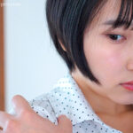 露出願望に憑りつかれた女学生 オマ●コを見られる…と思うほど疼く子宮… 糸井瑠花 - 2