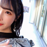 【肉感スレンダー巨乳】誘惑上手な小悪魔美女がM男クンの乳首とチ●ポを甘~くエッチに責めまくる♪膣圧で精子を搾り取る圧巻グラインド騎乗位!!おもちゃ開発で大絶頂イキまくり!セルフ潮・電マ潮・ハメ潮と吹いても止まらないイキ潮ラッシュ!!【今日は… 小野坂ゆいか - 1