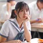 卒業式終了から10分後… さっきまで教え子だった元女子〇〇とラブホへ直行し性欲が枯れるまでセックスしてしまったダメな僕。 浜辺やよい - 1