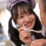 ボランティアで慰労訪問に来たおじいちゃん子の地下アイドルが、性欲だけは現役の絶倫じじぃに共用オナホにされた輪●ファンサ。 花守夏歩 - 2
